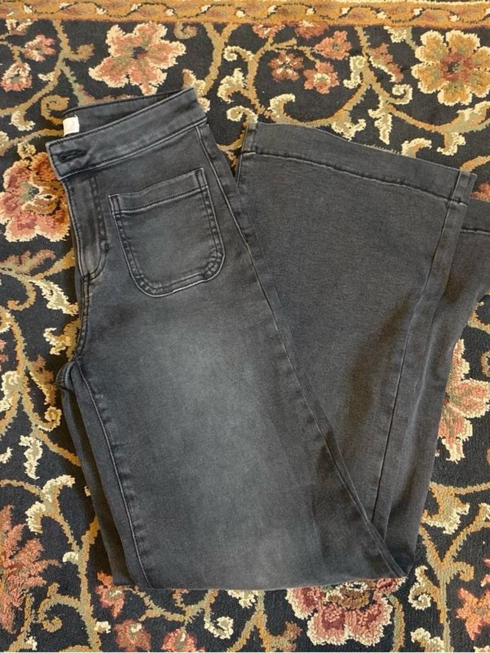 Women's Black High-Rise wide Jeans